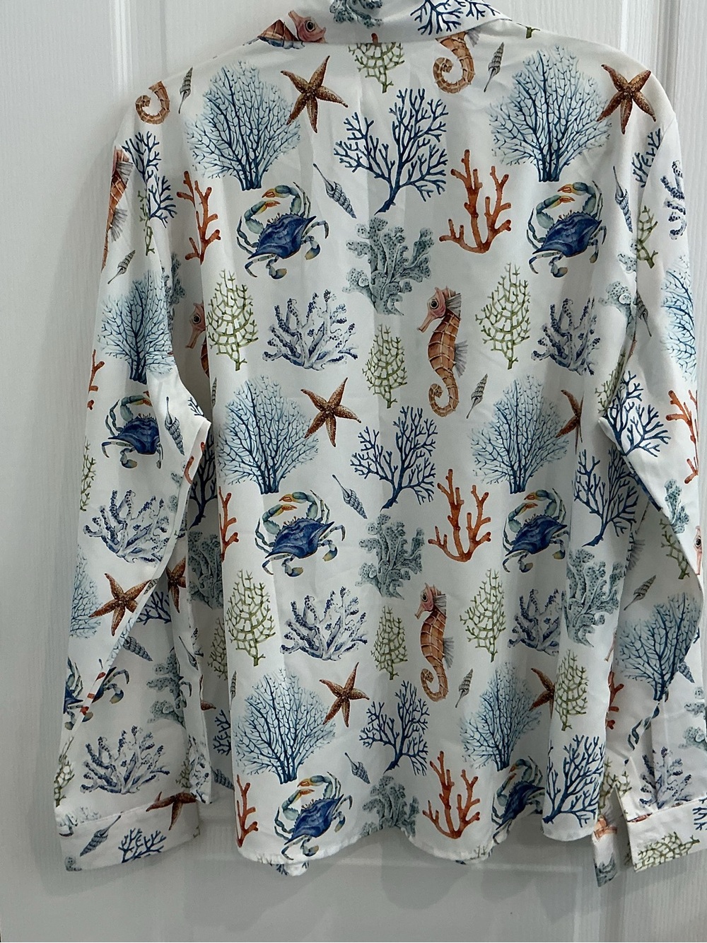 Ocean Print Button-Up Blouse in White with Blue & Rust Accents - Picture 5 of 11